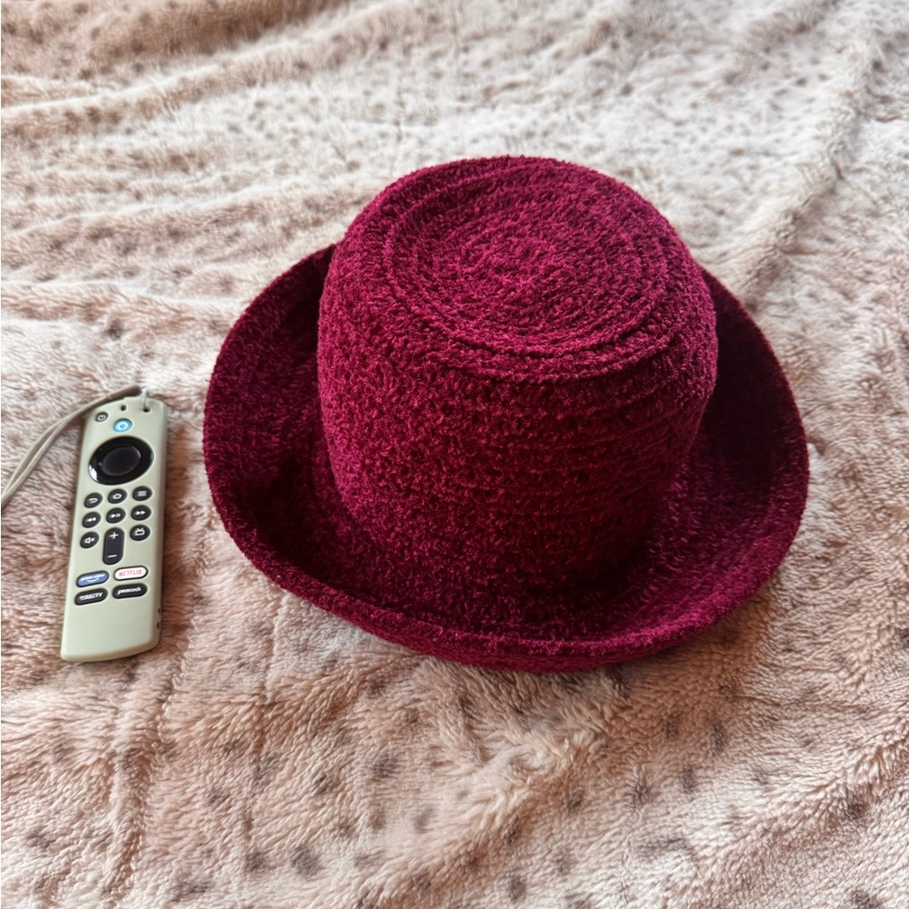 Vintage 90s burgundy hat - Picture 3 of 3